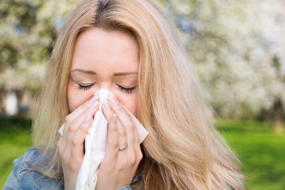 Seasonal Allergies Hay Fever Causes Symptoms Precautions